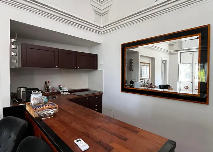 Domus Almapetra Ai Fori Imperiali Apartment